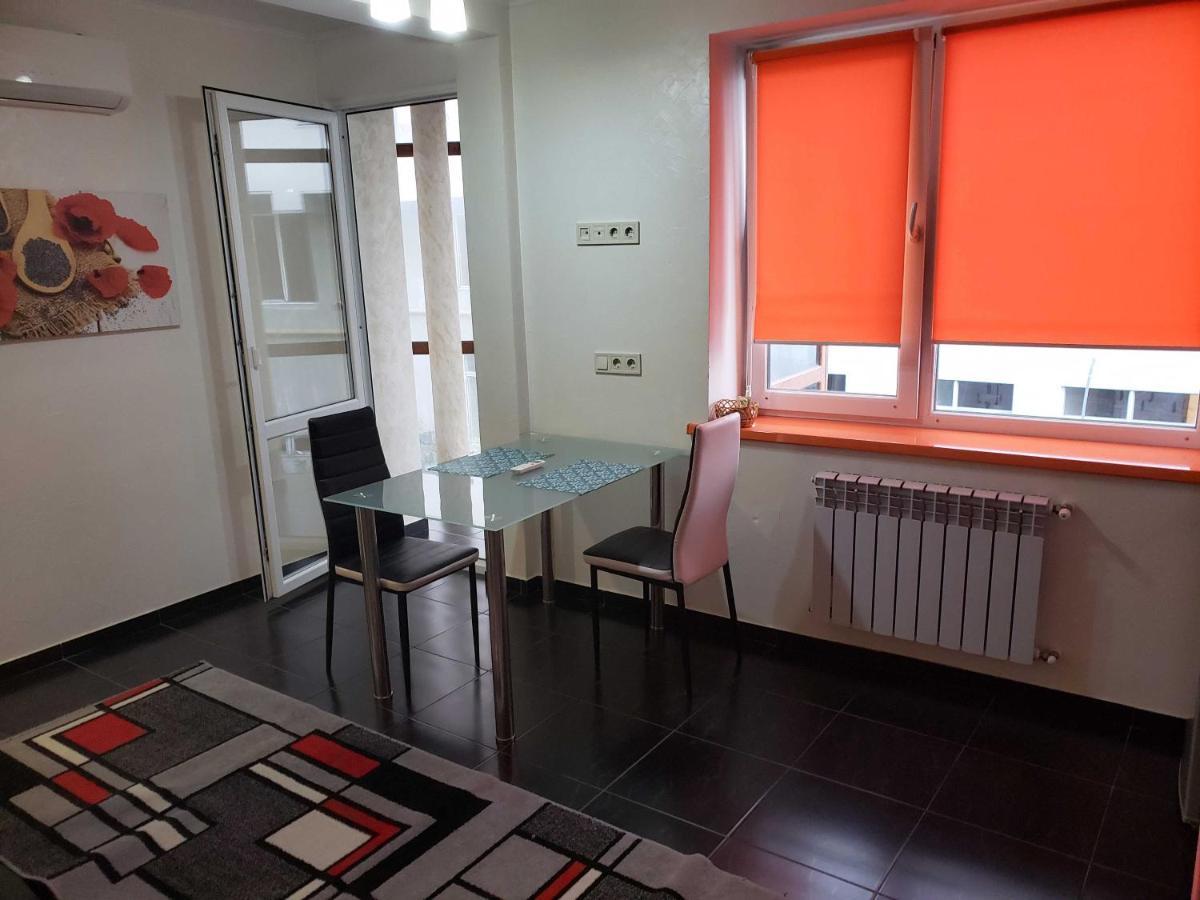 キシナウUnique 1 Bd Apt Dt W/Free Parking And Wi-Fiアパートメント エクステリア 写真